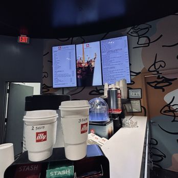 Cocolini - bagels & croissants for breakfast - Ice Cream & Frozen Yogurt Near Me - Las Vegas, Nevada