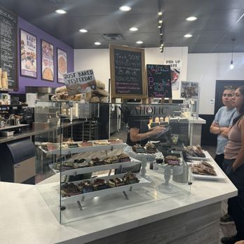 Cinnaholic - Bakeries Near Me - Visalia, California