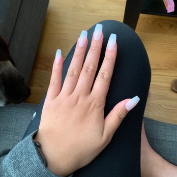 Glamour Nail Salon - Full set. Regular polish - Nail Salons Near Me - Berkeley, California