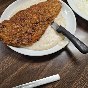Flo's Airport Cafe - Chicken fried steak - Breakfast & Brunch Near Me - Chino, California Flo's Airport Cafe - Chicken fried steak - Breakfast & Brunch Near Me - Chino, California