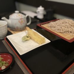 En Japanese Cuisine - Cold Soba with tempura