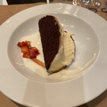 Cook - Choco-taco with vanilla mezcal ice cream - Cooking Schools Near Me - Philadelphia, Pennsylvania