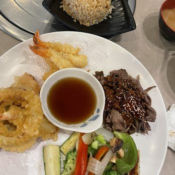 Shiki Sushi - Sweetheart's plate - Sushi Bars Near Me - Redlands, California Shiki Sushi - Sweetheart's plate - Sushi Bars Near Me - Redlands, California