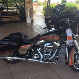 2016 Street Glide with Nightmare paint scheme 2016 Street Glide with Nightmare paint scheme