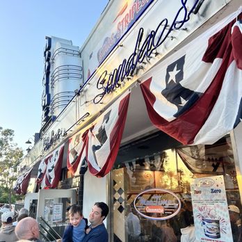 MooTime Creamery - Ice Cream & Frozen Yogurt Near Me - Coronado, California MooTime Creamery - Ice Cream & Frozen Yogurt Near Me - Coronado, California