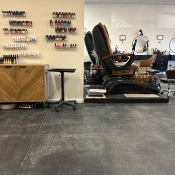 Salon Novellus - Hair Salons Near Me - Hillsdale, Michigan Salon Novellus - Hair Salons Near Me - Hillsdale, Michigan