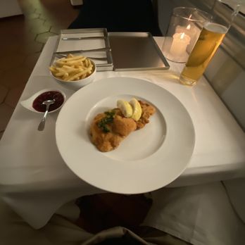 Restaurant Der Unterwirt - Beer Garden Near Me - Ebbs, 7