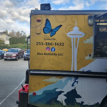Bleu Buttahfly - Love the visuals on their truck! - Food Trucks Near Me - Puyallup, Washington