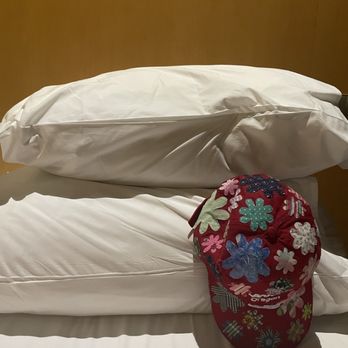 Pestana Palácio do Freixo - This is how high my pillows were, hat for size. - Hotels Near Me - Porto, 13