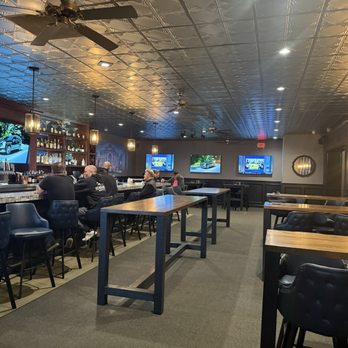 WiseGirl - Inside - Italian Near Me - Pleasant Hill, California WiseGirl - Inside - Italian Near Me - Pleasant Hill, California