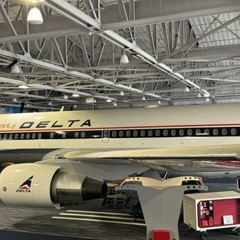 Delta Flight Museum - Museums Near Me - Hapeville, Georgia