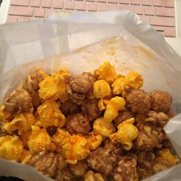 When the hubs is traveling through DFW, and knows the key to your heart! #ChicagoMix When the hubs is traveling through DFW, and knows the key to your heart! #ChicagoMix