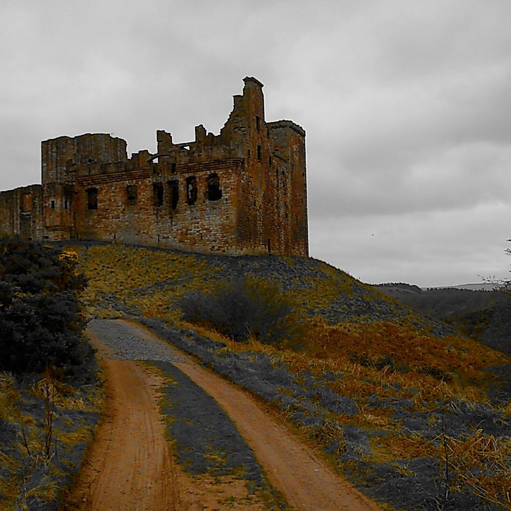 Crichton Castle - Landmarks & Historical Buildings Near Me - Pathhead, MLN