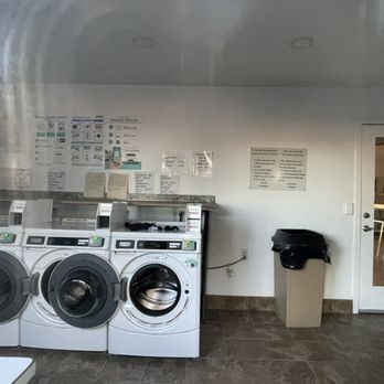 Lost Hills KOA - Laundry room - RV Parks Near Me - Lost Hills, California Lost Hills KOA - Laundry room - RV Parks Near Me - Lost Hills, California