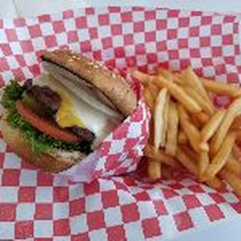 Flo's Diner - Can't remember what this was called. First one on the menu. It should be the picture they use on the menu. - Diners Near Me - Chalfant Valley, California