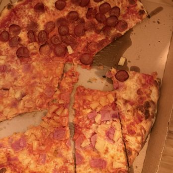 Harry's Bishops Corner Pizza Napoletana - Slices were no where cut evenly lol - Pizza Near Me - West Hartford, Connecticut Harry's Bishops Corner Pizza Napoletana - Slices were no where cut evenly lol - Pizza Near Me - West Hartford, Connecticut