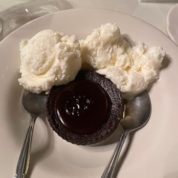 Casa Di Napoli - Lava Cake - Italian Near Me - Union City, New Jersey