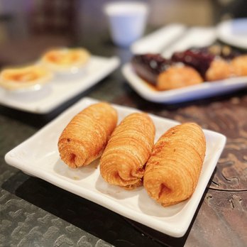Dragon Beaux - Durian Puff - Dim Sum Near Me - San Francisco, California Dragon Beaux - Durian Puff - Dim Sum Near Me - San Francisco, California