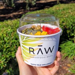 RĀW Superfood To-Go - Cosmic Dream acai bowl