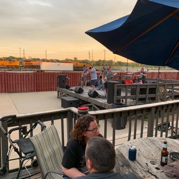 The Factory Pub N Grub - Back patio party with King Jeremy - Pubs Near Me - Sterling, Illinois