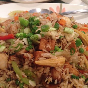 Royal Thai Oriental Restaurant - Vegan vegetable fried rice with tofu - Thai Near Me - Punta Gorda, Florida