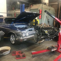 Installing Coyote engine Installing Coyote engine