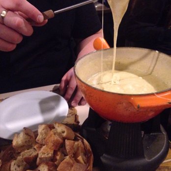 Pain Vin Fromages - Savoyard - Fondue Near Me - Paris, 75 Pain Vin Fromages - Savoyard - Fondue Near Me - Paris, 75