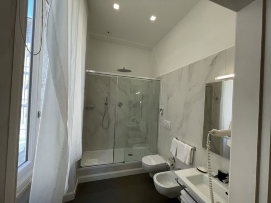 Rhea Silvia Luxury Navona by null