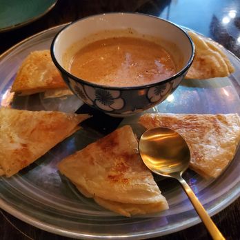 Kam Rai Thai - Roti - Cocktail Bars Near Me - Astoria, New York Kam Rai Thai - Roti - Cocktail Bars Near Me - Astoria, New York