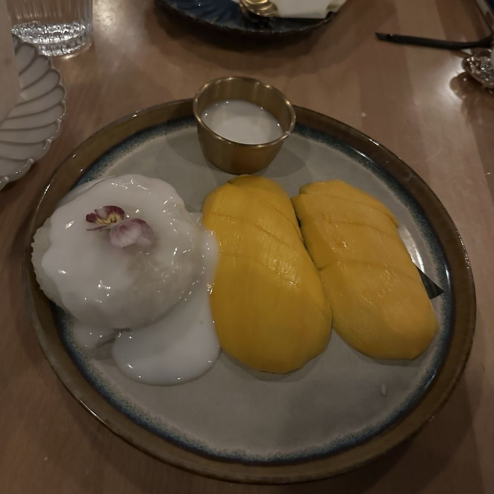 TALAY - MANGO Sticky Rice - Thai Near Me - Orlando, Florida TALAY - MANGO Sticky Rice - Thai Near Me - Orlando, Florida