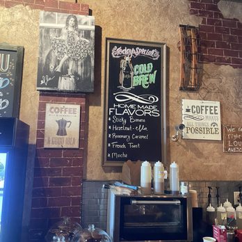 Ella Cafe - Coffee & Tea Near Me - Plantation, Florida