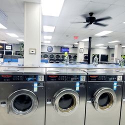 Dyer Street Laundromat