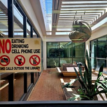 Hawaii State Public Library System - Ewa Beach Library - Is this called a Atrium? Follow the sign: no eating, drinking, phones.. go outside - Libraries Near Me - Ewa Beach, Hawaii