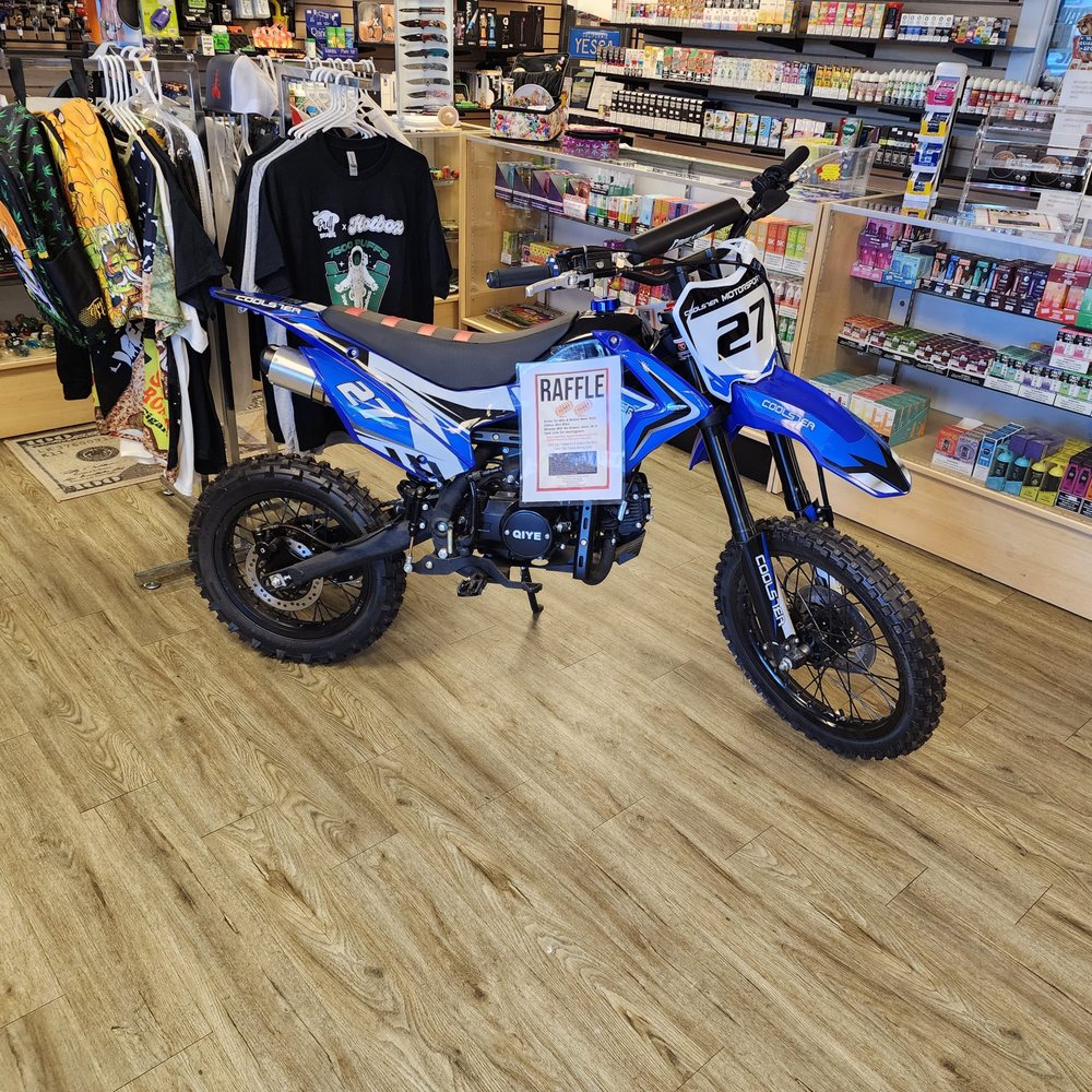 THE HOTBOX & HOOKAH LOUNGE Updated May 2024 2418 S