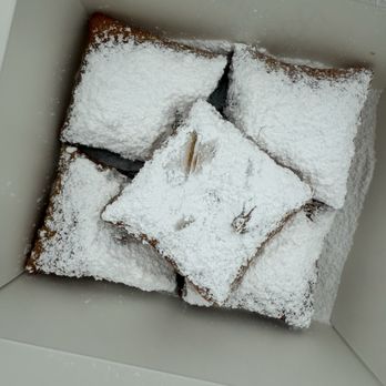 Beignet Box - Coffee & Tea Near Me - Canoga Park, California Beignet Box - Coffee & Tea Near Me - Canoga Park, California