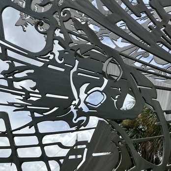Vivo - Public Art Near Me - Tamarac, Florida Vivo - Public Art Near Me - Tamarac, Florida