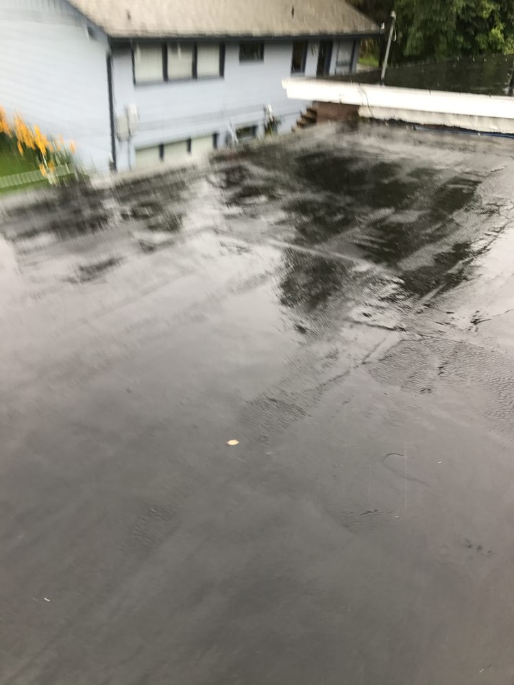 Slide of R & M Roofing