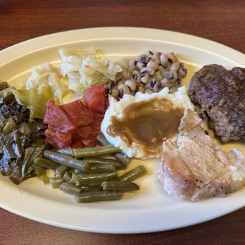 Papa's Old South - Sampler of all on the lunch offerings! - Bakeries Near Me - Lincolnton, Georgia Papa's Old South - Sampler of all on the lunch offerings! - Bakeries Near Me - Lincolnton, Georgia
