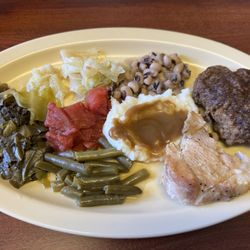 Papa's Old South - Sampler of all on the lunch offerings!