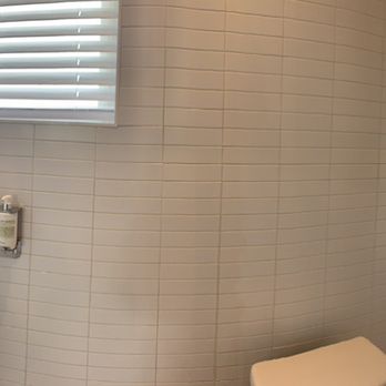 The Jesse - Pain of the bathroom. The shower looks small in this photo but it is actually huge. - Hotels Near Me - Reno, Nevada