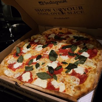 Table 87 - Gowanus - Pizza Near Me - Brooklyn, New York