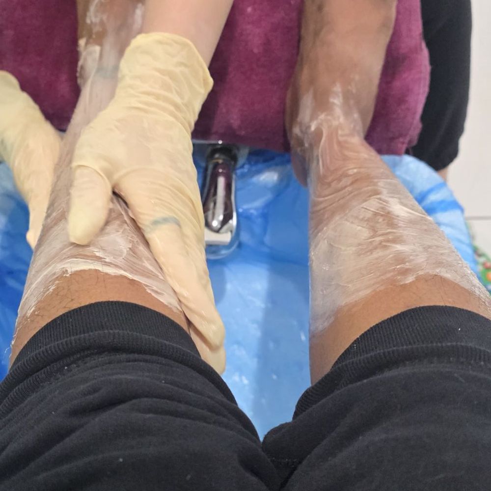 Malibu Nail Lounge - Massage - Eyelash Service Near Me - Conroe, Texas