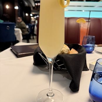 1832 Steakhouse - French 75 - Steakhouses Near Me - Durant, Oklahoma
