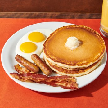 Denny's - Breakfast & Brunch Near Me - Saginaw, Michigan