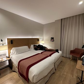 Hotel Catalonia Eixample 1864 - Lovely room - Hotels Near Me - Barcelona, B Hotel Catalonia Eixample 1864 - Lovely room - Hotels Near Me - Barcelona, B