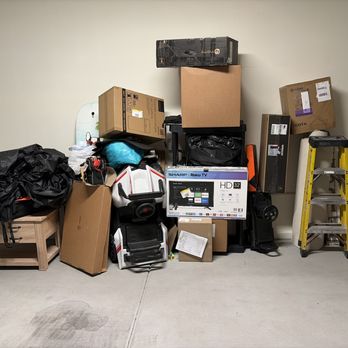 GC Moving - Las Vegas  - More of our belonging they left and dd not move to our new home. - Movers Near Me