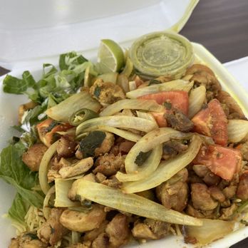 Banadir Somali Restaurant - Rice and Chicken SUQAR Lunch/ or choice of pasta - Somali Near Me - Inglewood, California Banadir Somali Restaurant - Rice and Chicken SUQAR Lunch/ or choice of pasta - Somali Near Me - Inglewood, California
