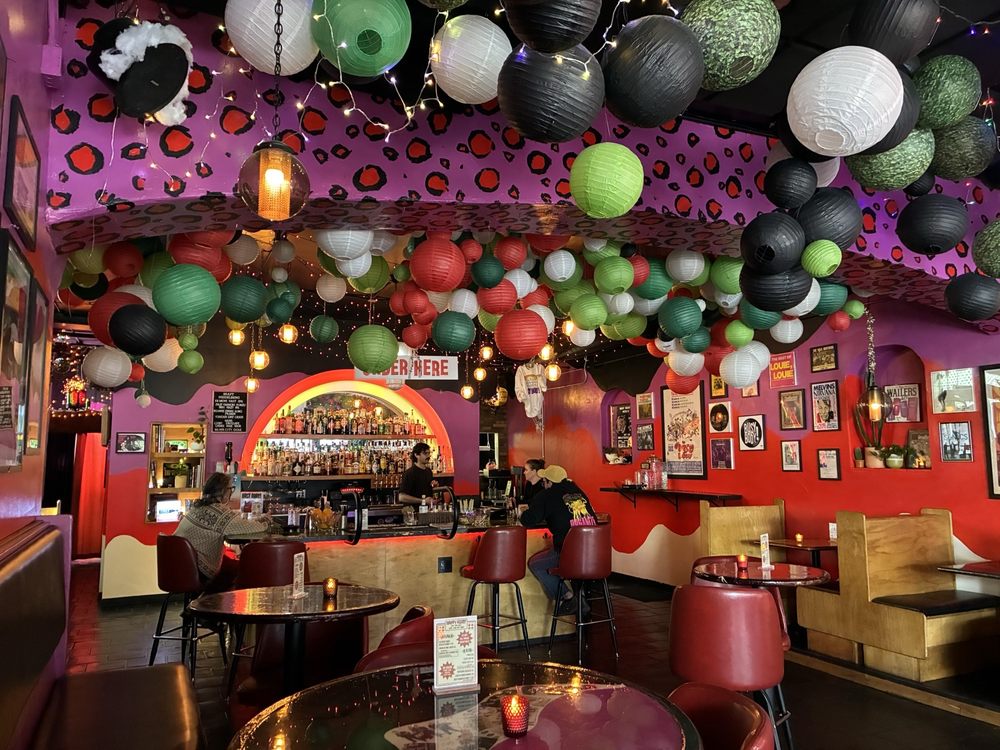 Social spots from Busy Body