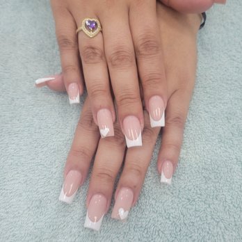 Elsa' Nail Spa & Lashes - Will definitely be coming back they did am amazing job - Nail Salons Near Me - Bakersfield, California