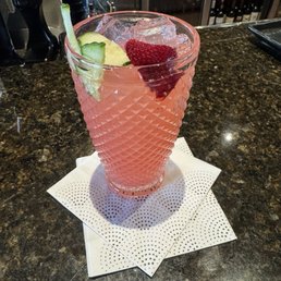 Strawberry lemonade refresher ( non alcoholic) Strawberry lemonade refresher ( non alcoholic)